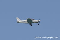 N88PT @ KVNC - Piper Cherokee (N88PT) on approach to Venice Municipal Airport - by Donten Photography