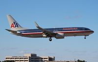 N887NN @ MIA - American 737-800 - by Florida Metal