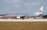 N908AN @ MIA - American 737-800 - by Florida Metal