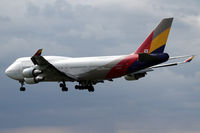 HL7423 @ EDDF - Asiana Airlines Boeing 747 - by Thomas Ranner