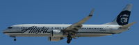 N306AS @ KLAS - Alaska Airlines, is approaching Las Vegas Int´l(KLAS) - by A. Gendorf