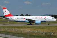 OE-LBI @ VIE - Austrian Airlines - by Chris Jilli