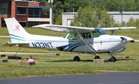 N33NT @ I69 - Cessna 172RG