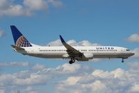 N37409 @ MIA - United 737-900 - by Florida Metal
