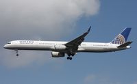 N78866 @ MCO - United 757-300 - by Florida Metal