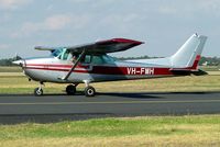 VH-FMH @ YMMB - Cessna 172N Skyhawk [172-69274] Melbourne-Moorabbin~VH 21/03/2007 - by Ray Barber