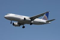 N478UA @ TPA - United A320 - by Florida Metal