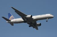 N588UA @ MCO - United 757-200 - by Florida Metal