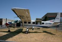 LN-PBO @ LFDN - Cessna 208B Grand Caravan, Rochefort-St Agnant Air Base 721 (LFDN-RCO) Open day 2011 - by Yves-Q