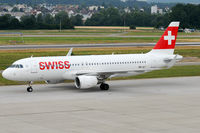 HB-JLT @ ZRH - Swiss - by Chris Jilli