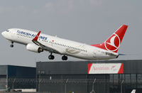 TC-JFD @ VIE - Turkish Airlines - by Joker767