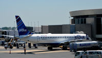 N373JB @ KDCA - Best in Blue  at gate DCA

Aircraft on the 23rd of May, one week before - by Ronald Barker