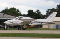 N69699 @ KOSH - Cessna 310Q