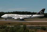 HS-TGW @ ESSA - Lining up runway 01L. - by Anders Nilsson