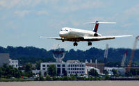 N943DL @ KDCA - Approach to DCA - by Ronald Barker