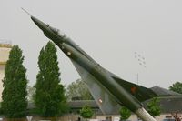 367 @ LFOC - Dassault Mirage IIIRD (33-TP), Chateaudun Air Base 279 (LFOC) - by Yves-Q
