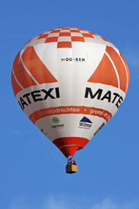 OO-BXM - Balloon meeting Eeklo 2013. - by Stefan De Sutter