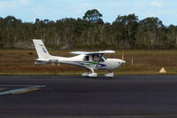 24-7720 @ CUD - At Caloundra - by Micha Lueck