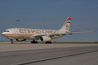 A6-DCC @ LOWW - Etihad Airbus 330-200 - by Dietmar Schreiber - VAP