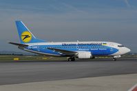UR-GBB @ LOWW - Ukraine International Boeing 737-500 - by Dietmar Schreiber - VAP