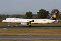 D-AIDL @ LOWW - Lufthansa A321 - by Thomas Ranner