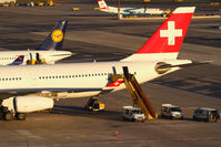 HB-JMJ @ LOWW - Swiss A340 - by Thomas Ranner
