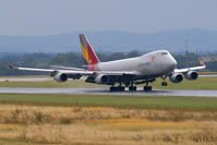 HL7419 @ VIE - Asiana Airlines Cargo Boeing 747-400 - by Thomas Ramgraber
