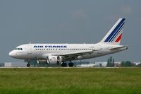 F-GUGR @ LFPG - Airbus A318-111, Landing rwy 26L, Roissy Charles De Gaulle Airport (LFPG-CDG) - by Yves-Q