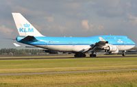 PH-BFW @ EHAM - KLM B744 arrived from the Far East. - by FerryPNL