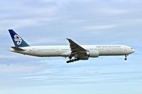 ZK-OKM @ EGLL - Air New Zealand ' Boeing 777-319ER, c/n: 38405 at Heathrow - by Terry Fletcher
