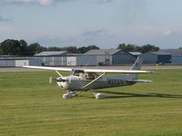 N3372V @ KOSH - taxing to the camp grounds - by steveowen