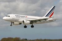 F-GUGO - Airbus A318-111, Brest-Guipavas Regional Airport (LFRB-BES) - by Yves-Q