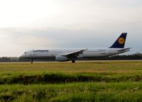 D-AIRO @ EGPH - Lufthansa A321 Taxiing to runway 06 for departure to FRA - by Mike stanners