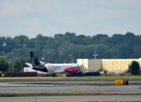N451XJ @ KATL - Landing Atlanta - by Ronald Barker