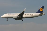 D-AIZU @ EDDF - Lufthansa Airbus A320-214(WL) - by Andi F