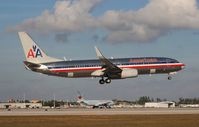 N847NN @ MIA - American 737-800 - by Florida Metal