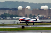 N805AE @ KDCA - Landing National - by Ronald Barker