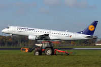 D-AECG @ LOWL - Lufthansa Embraer ERJ-190-100LR 190LR landing in LOWL/LNZ - by Janos Palvoelgyi