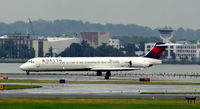 N913DE @ KDCA - Taxi onto runway for takeoff National - by Ronald Barker