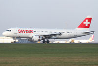 HB-IJB @ LOWW - Swiss A320 - by Thomas Ranner