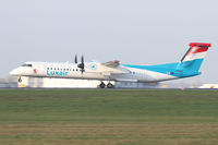 LX-LGG @ LOWW - Luxair DHC8 - by Thomas Ranner