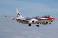 N947AN @ MIA - American 737-800 - by Florida Metal