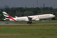 A6-ERO @ EDDL - Emirates - by Triple777
