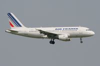 F-GRHX @ LFBO - Airbus A319-111, Landing Rwy 14L, Toulouse Blagnac Airport (LFBO-TLS) - by Yves-Q