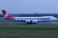 LX-VCG @ VIE - Cargolux - by Chris Jilli