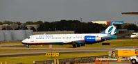 N954AT @ KATL - Taxi Atlanta - by Ronald Barker