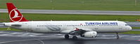 TC-JSB @ EDDL - Turkish Airlines, is taxiing at Düsseldorf Int´l(EDDL) - by A. Gendorf