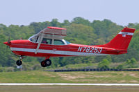 N78253 @ KPDK - Cessna 172K Skyhawk [172-57546] Atlanta-Dekalb Peachtree~N 21/04/2010 - by Ray Barber