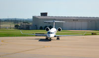 N689CA @ KAUS - Taxi to park Gate 5, Austin - by Ronald Barker