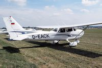 D-EACK @ EDMT - Cessna 172S Skyhawk [172S-9969] Tannheim~D 23/08/2013 - by Ray Barber